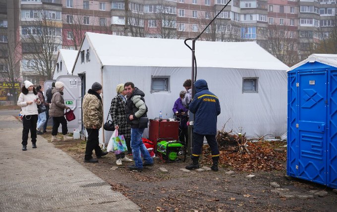 Майже всі котельні Лозівщини знеструмлені після російських ударів